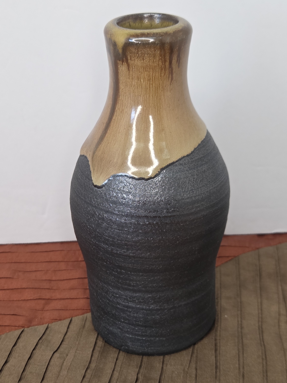 Handcrafted Two-Tone Ceramic Vase in Metallic Graphite&Tan Drip Glaze 7"Signed